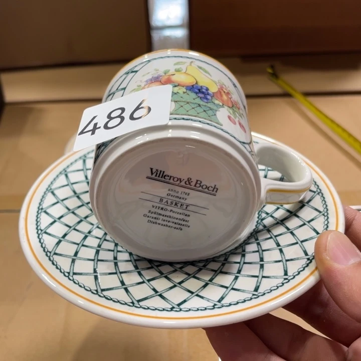 盖碗瓷器制作工艺精湛