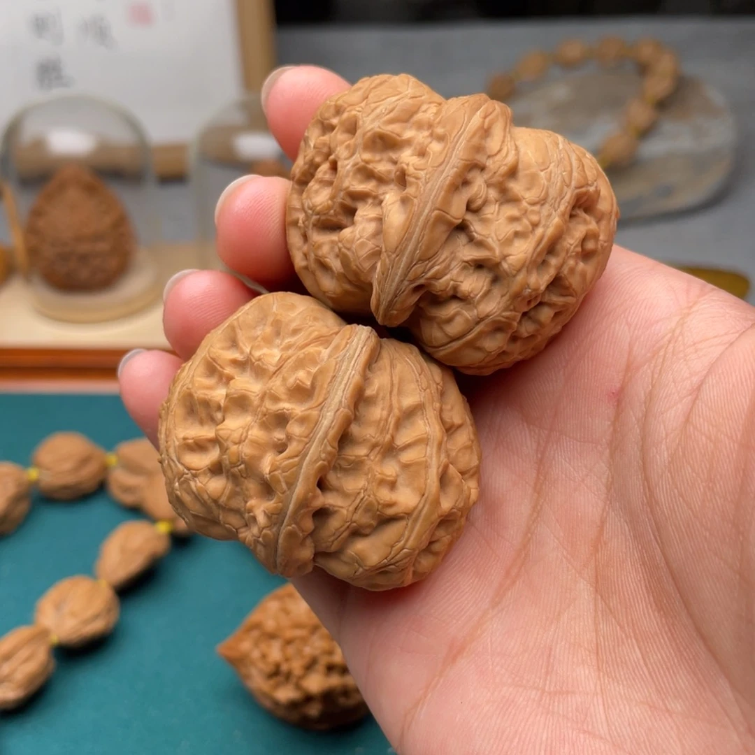 文玩核桃吊坠平谷元宝