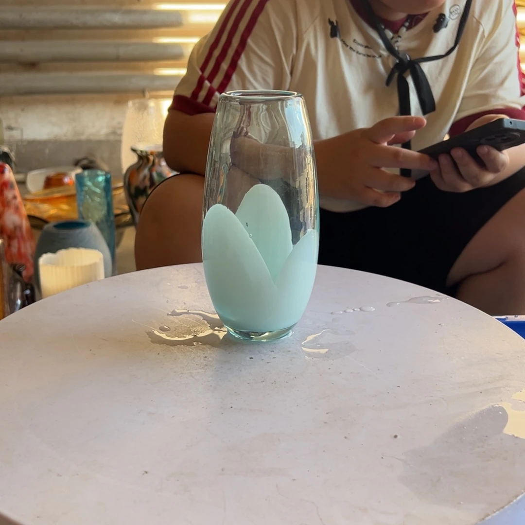 蓝色白点高度18琉璃花器摆件微瑕