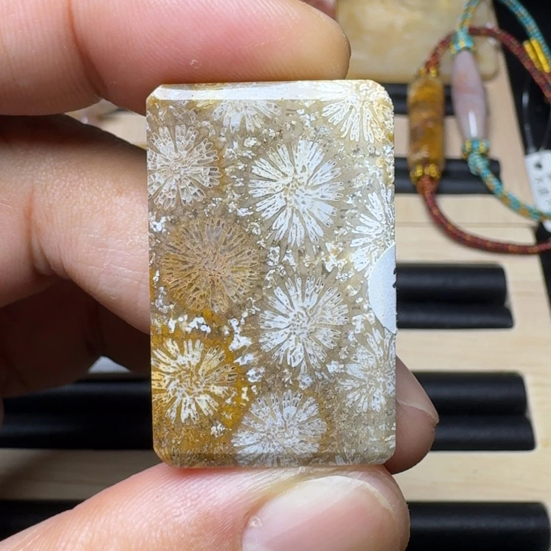 硅化玉纯天然色有机玉石保真色未镶嵌