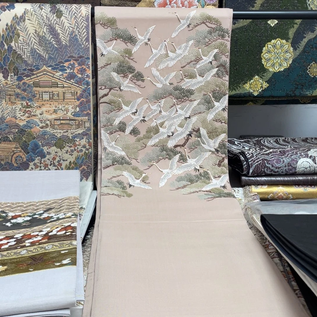 织绣唐锦西阵织 打籽绣36