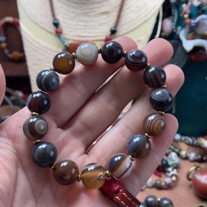 玛瑙/玉髓颈饰未镶嵌