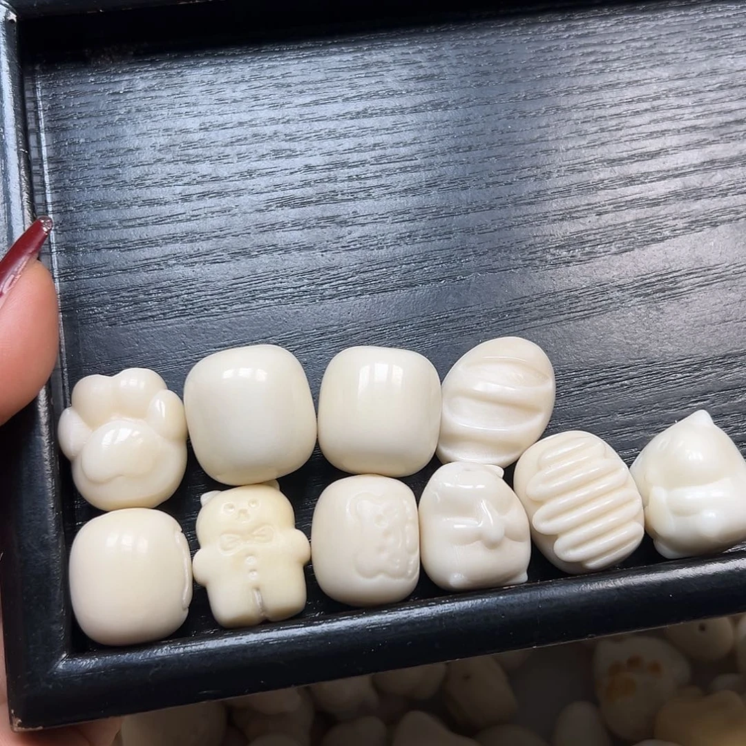 手串菩提根/象牙果瑕疵白混10颗有裂5