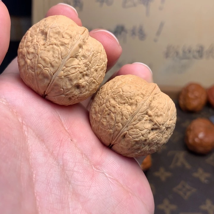文玩核桃把件憨*妞高端