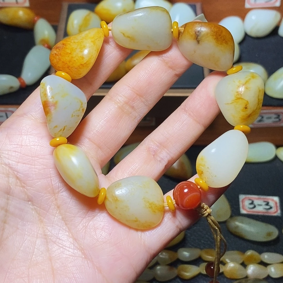 和田玉未镶嵌手链