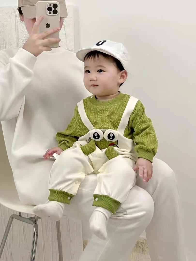 绿色青蛙男宝宝春秋连体衣哈衣满月外出服爬爬服婴儿单层可爱嘻哈