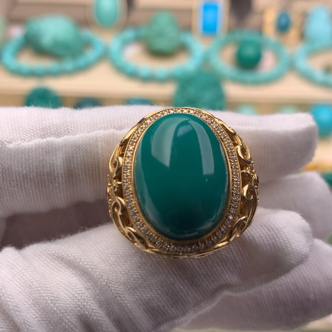 绿松石18K金镶嵌珠宝奇石
