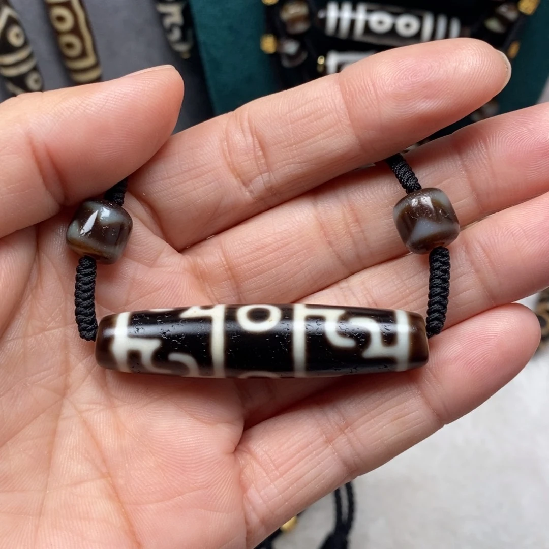 玛瑙/玉髓颈饰合金