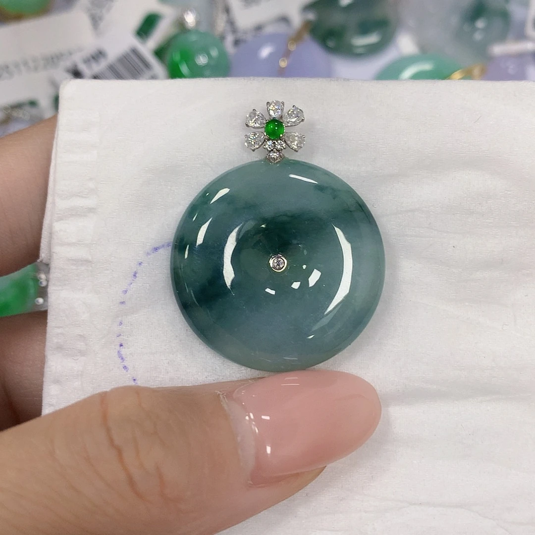 翡翠18K金镶嵌颈饰天然翡翠a货 百元以上9米证书费自理