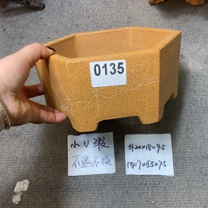 紫砂花盆 微瑕 柴烧直边刻绘六方 0135