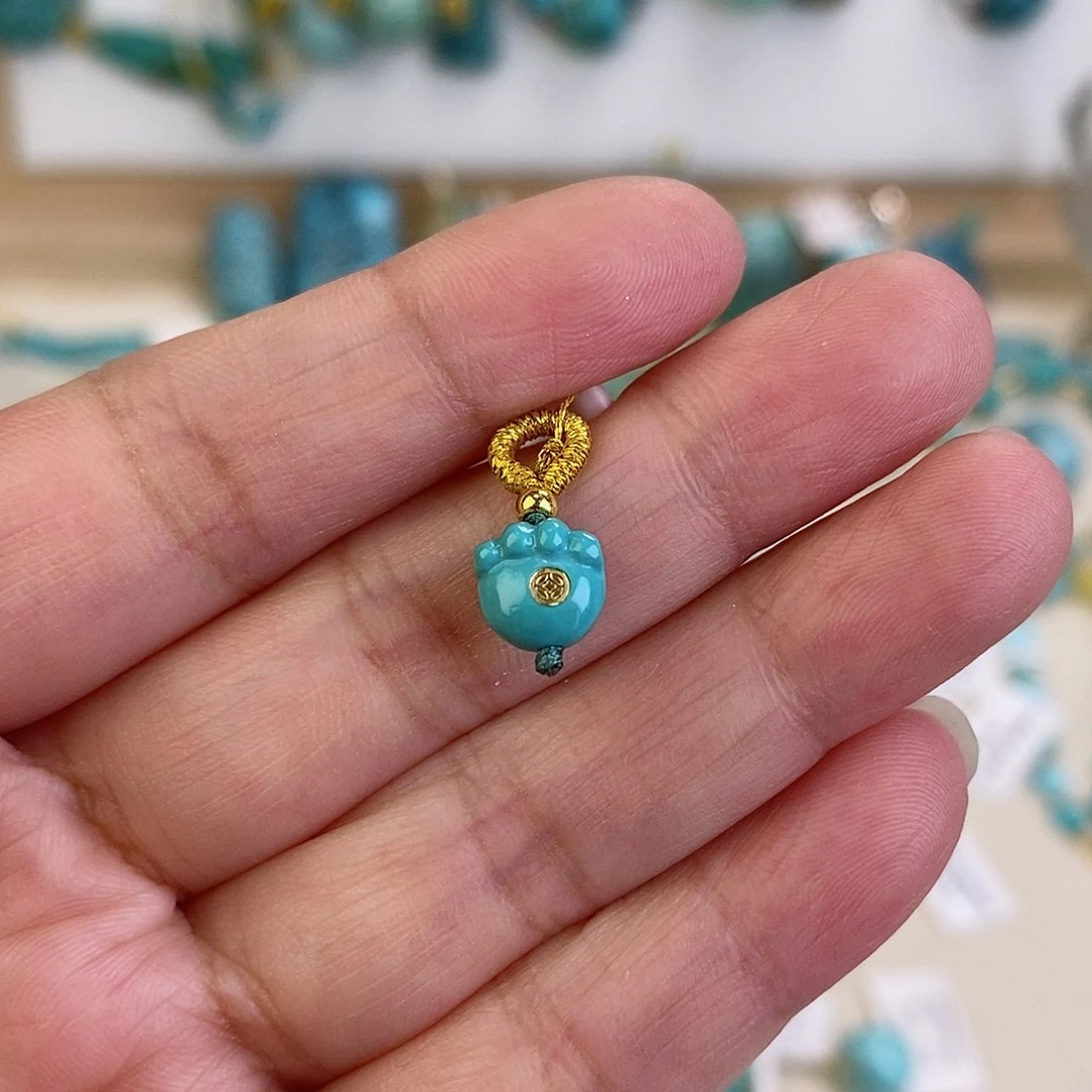 未镶嵌绿松石珠宝奇石