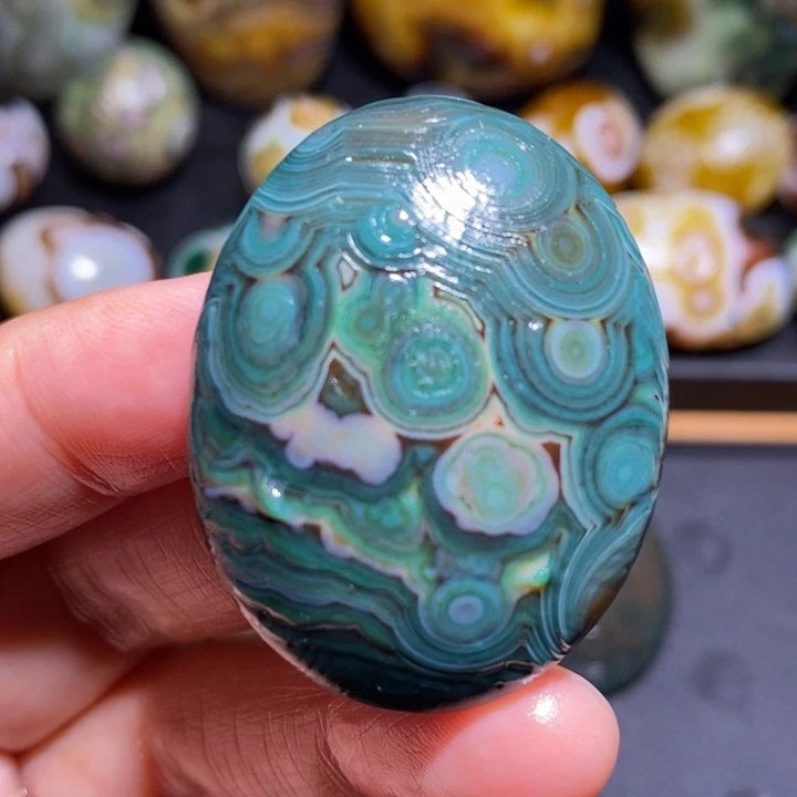 未镶嵌玛瑙/玉髓珠宝半成品37