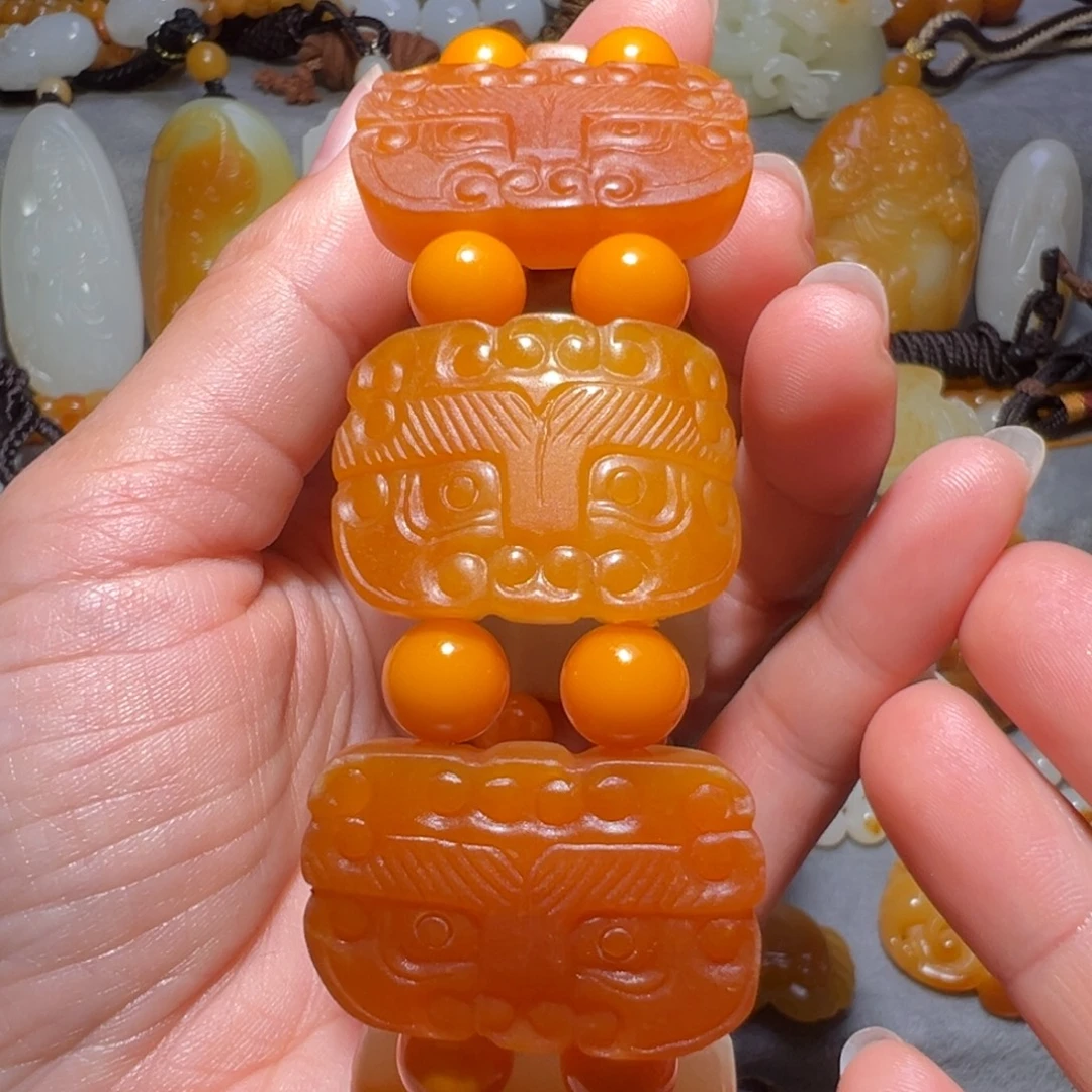 和田玉未镶嵌吊坠(不含链)