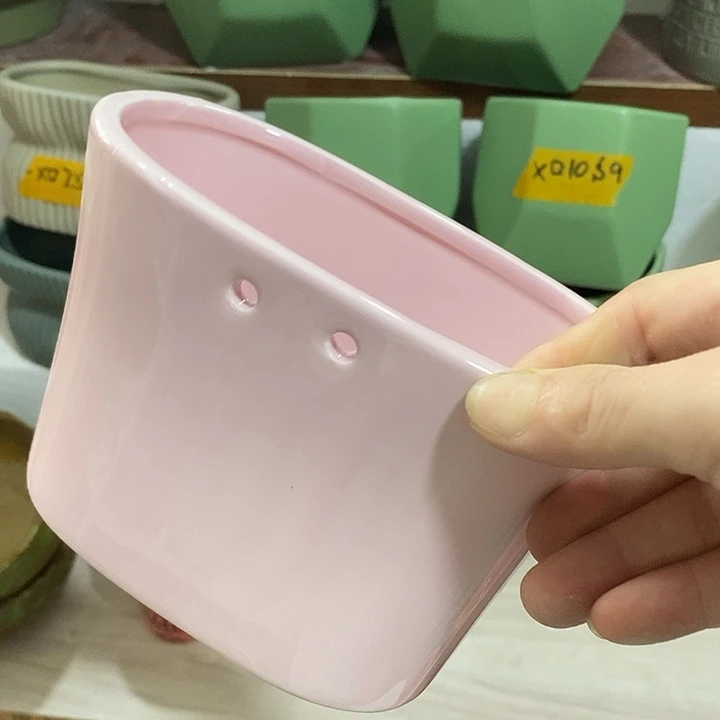 摆件陶盆有孔 瑕疵介意勿拍