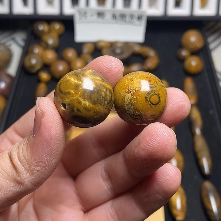 玛瑙/玉髓颈饰未镶嵌郑****洗