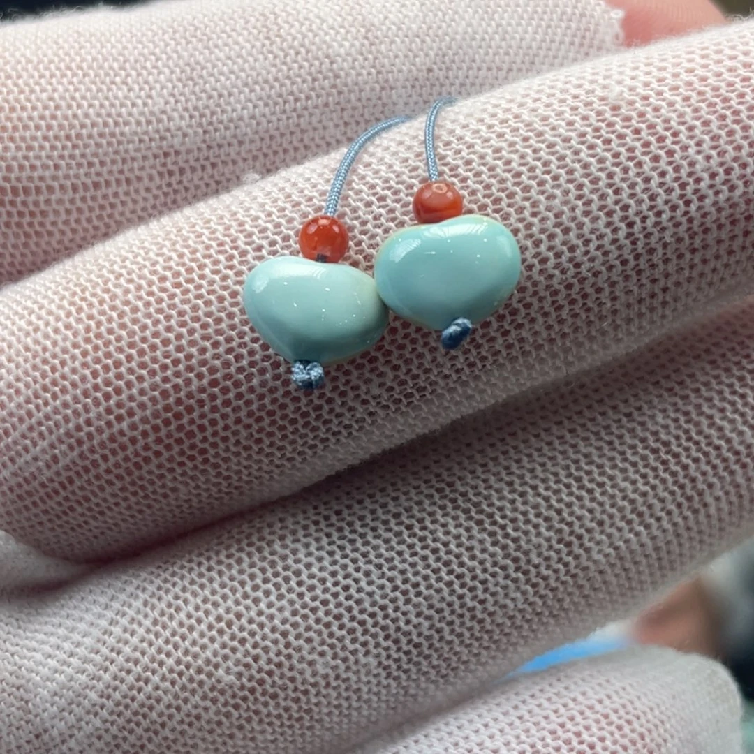 绿松石未镶嵌挂件