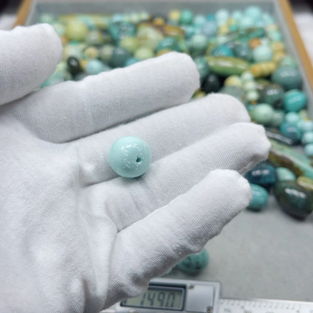 绿松石未镶嵌挂件