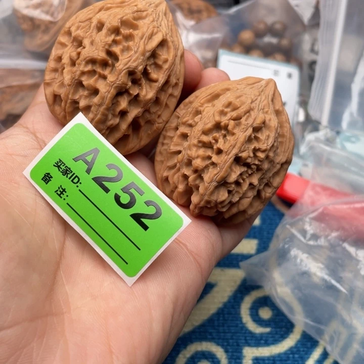 把件文玩核桃核桃