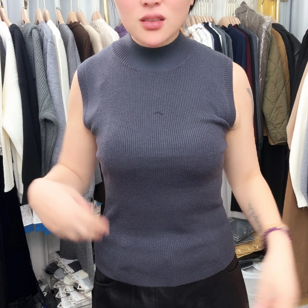 定制高领无袖灰色上衣秒杀不退不换 5689