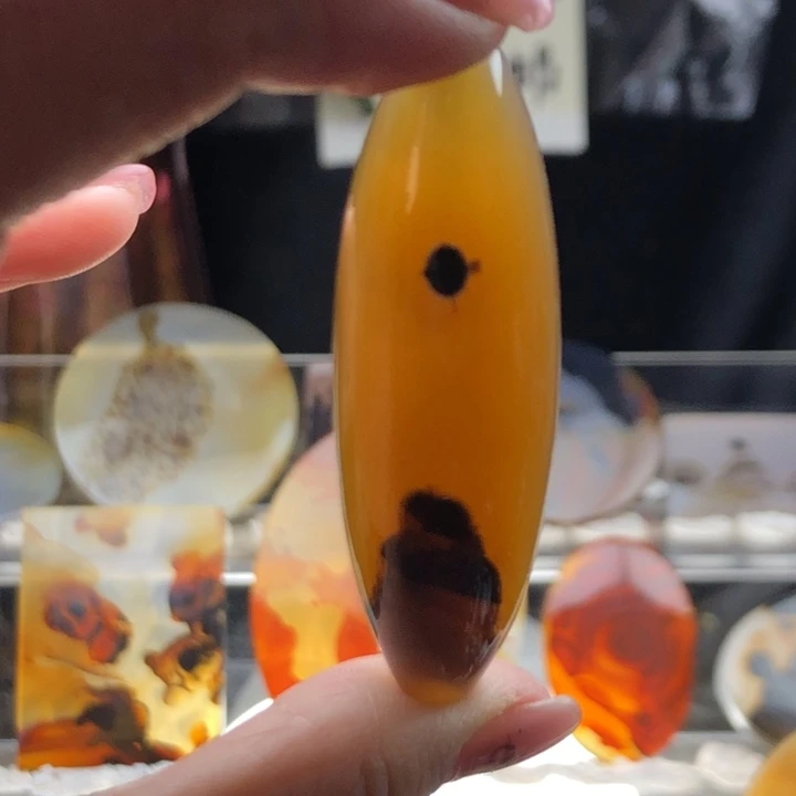 玛瑙/玉髓颈饰未镶嵌95