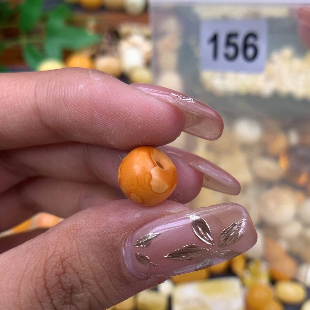 琥珀珠宝奇石未镶嵌10.5