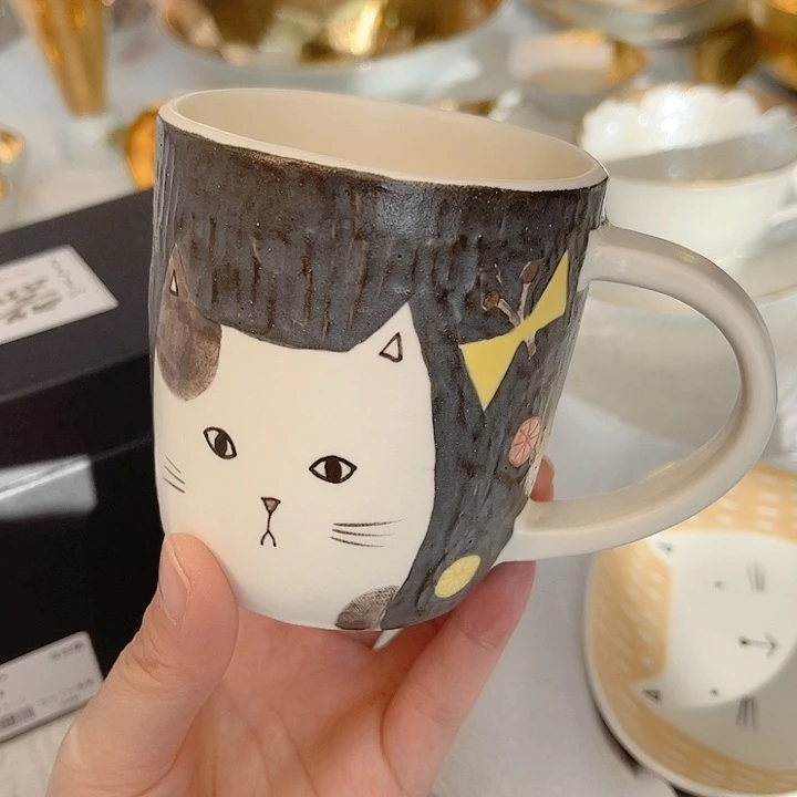 瓷片The first thing