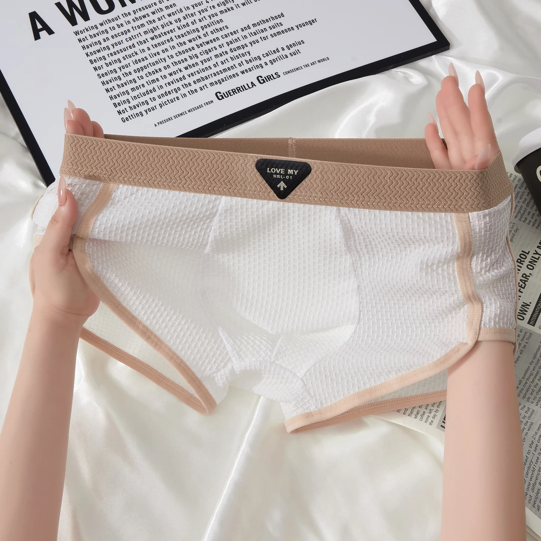 新款男士冰丝内裤男时尚运动平角裤夏季薄款透气四角裤潮流短裤衩