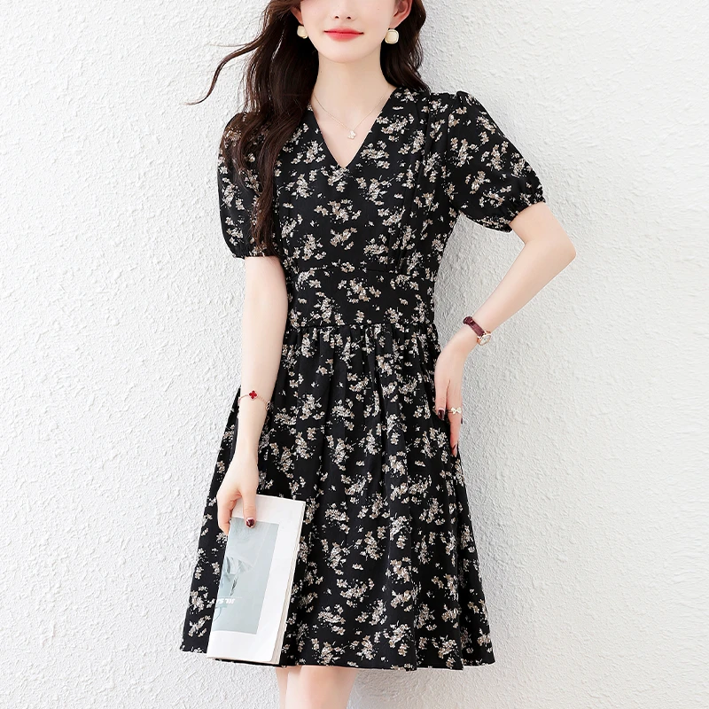 大码碎花连衣裙女装2025年夏季新款时尚气质遮肉显瘦高级感裙子潮