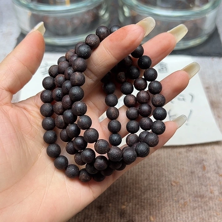 降真香手串/手链降真0.8单圈红黑油。