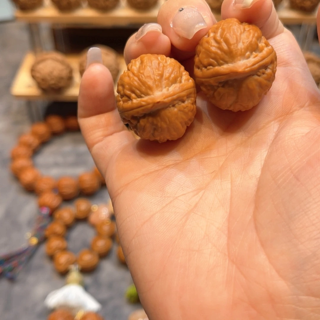 文玩核桃把件小皮球