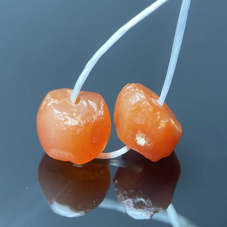 红玛瑙算盘珠一对9.3*6.2mm