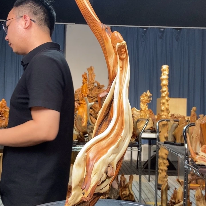 柏木（崖柏）随型摆件