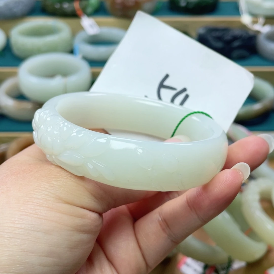 未镶嵌手镯和田玉圈口59