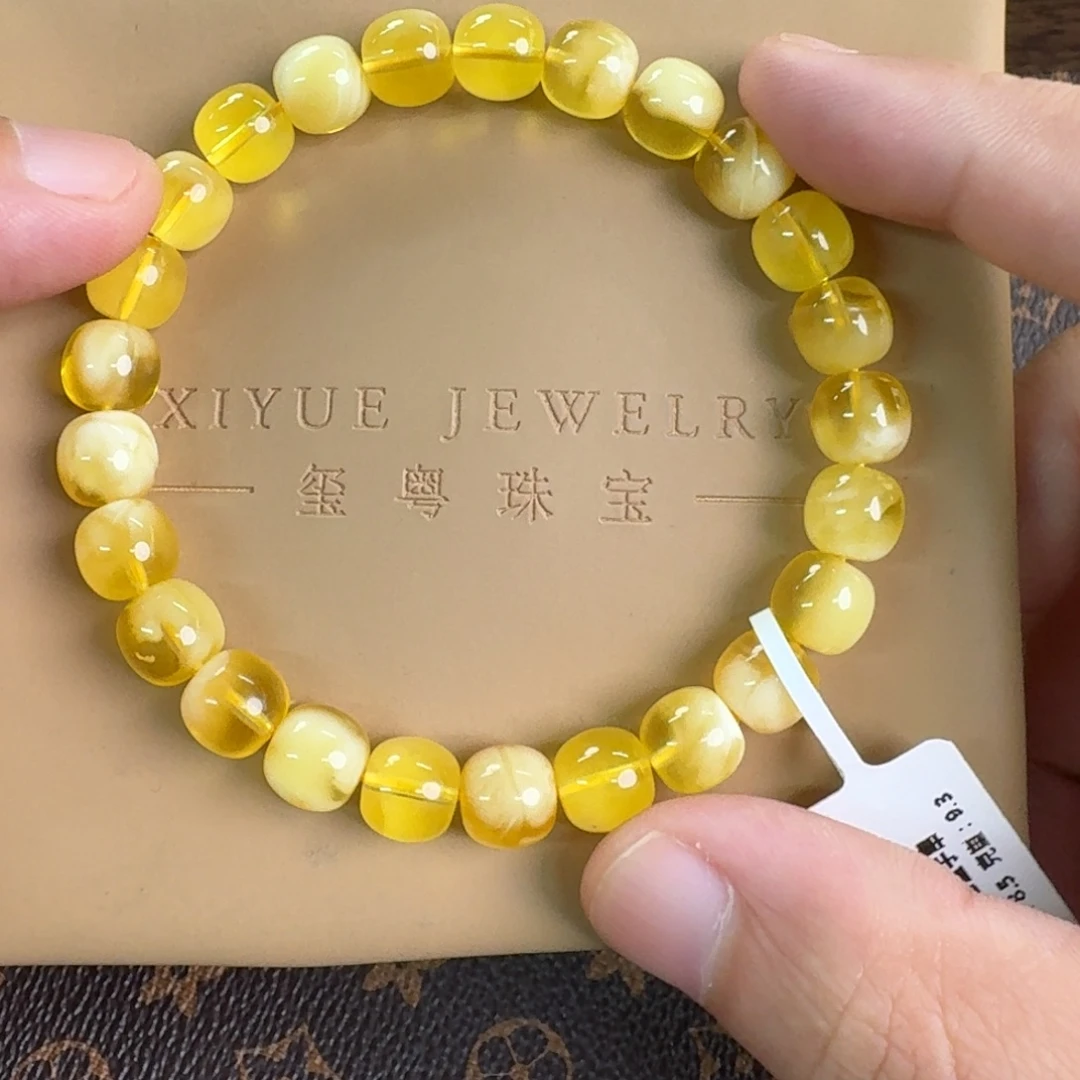 琥珀未镶嵌裸石1240000000
