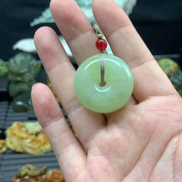 蛇纹石玉合金颈饰