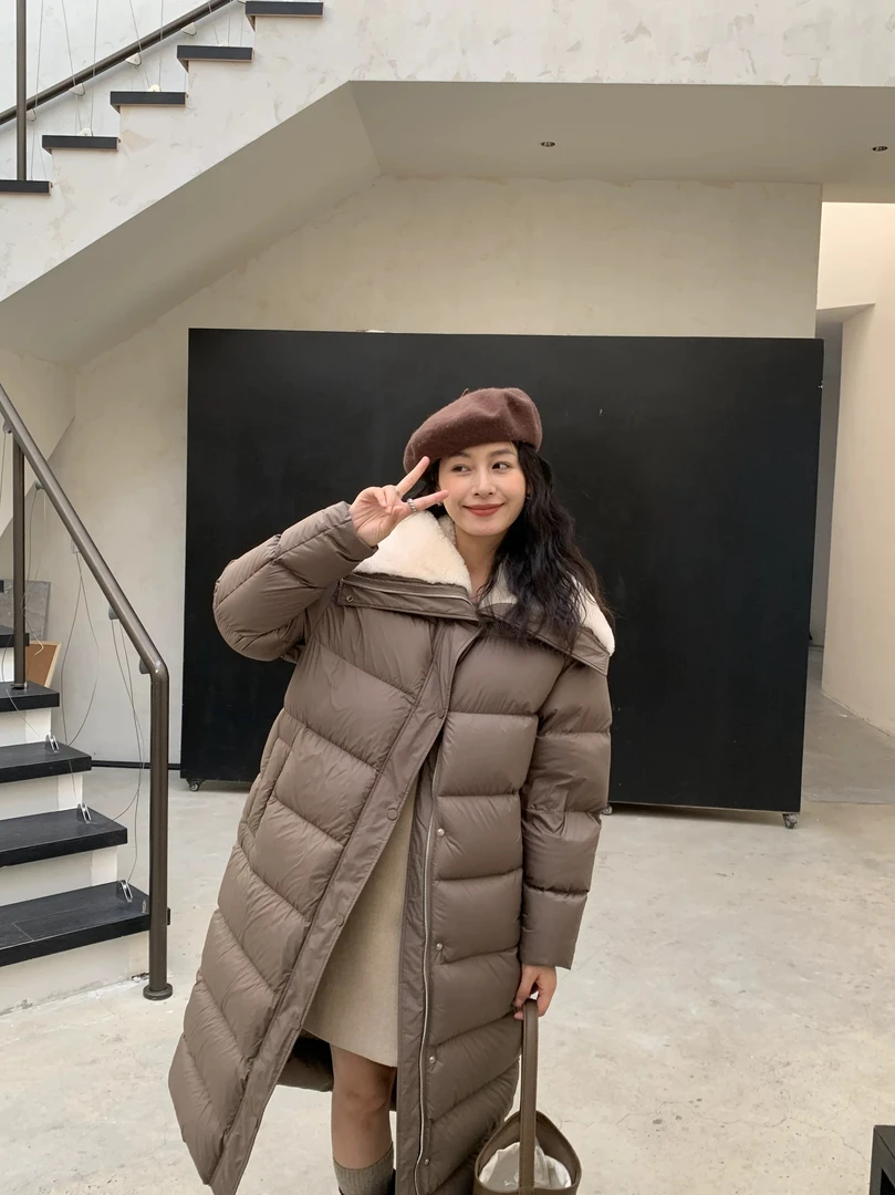 欧洲站2024冬季新款加厚大翻领外套女时尚过膝