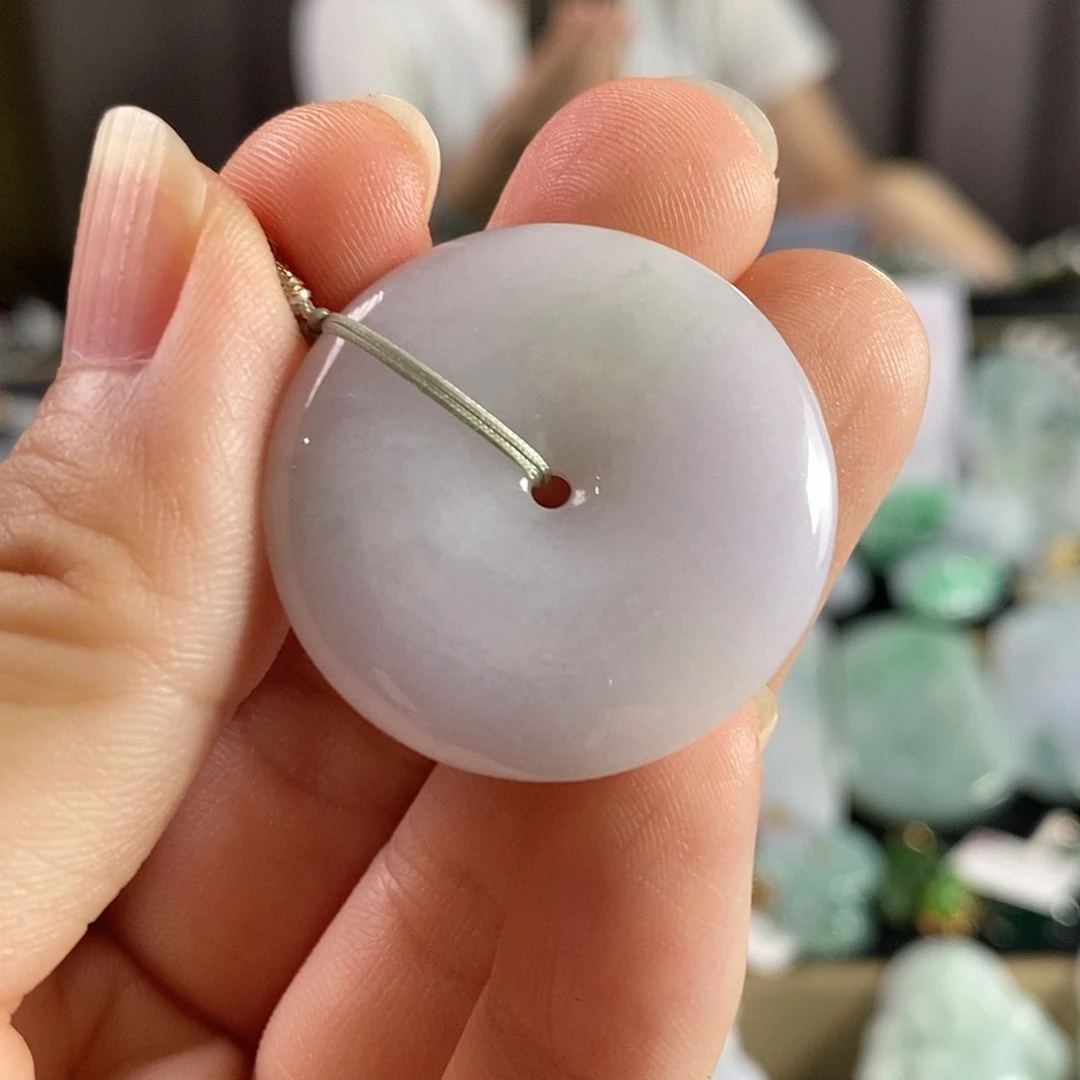 翡翠未镶嵌颈饰吊坠