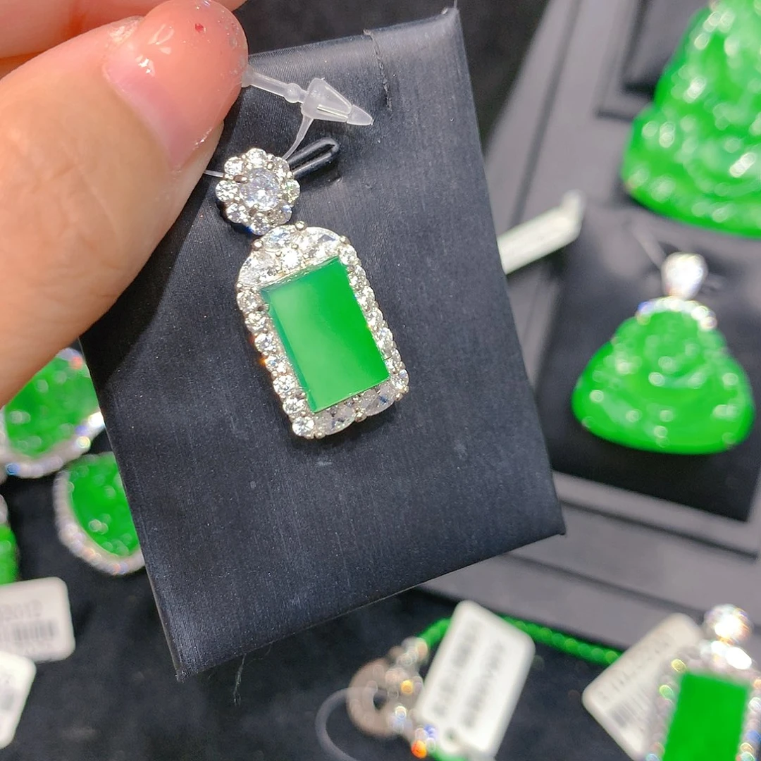 翡翠银S925镶嵌颈饰885224