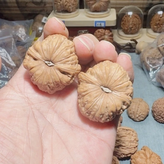 文玩核桃把件南瓜墩40