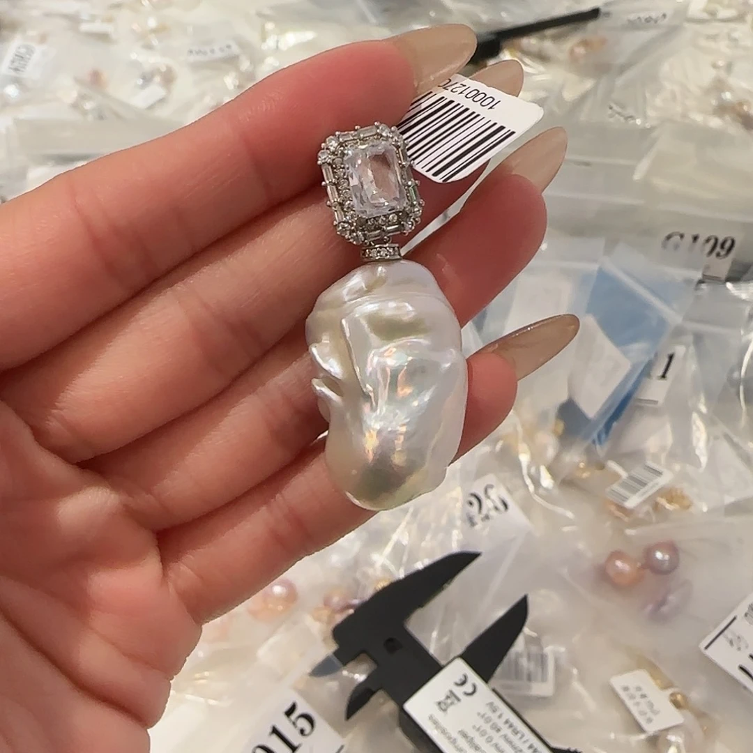 淡水珍珠吊坠(不含链)银S925镶嵌i***然