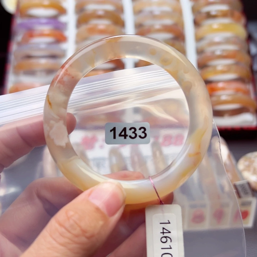 玛瑙/玉髓手镯未镶嵌优*&