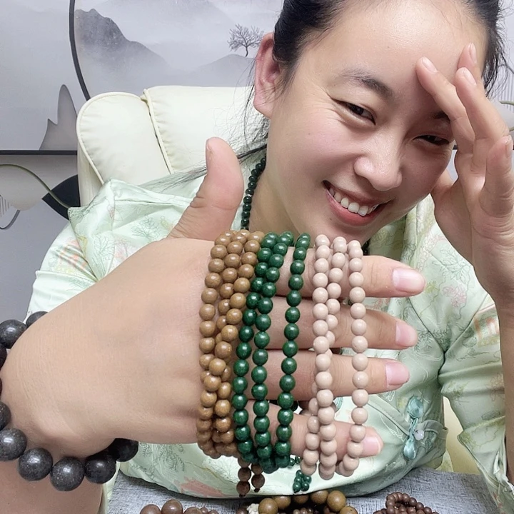 泥塑白龙0.6的108颗，鹅梨0.6的108颗、梦灵0.6的108颗