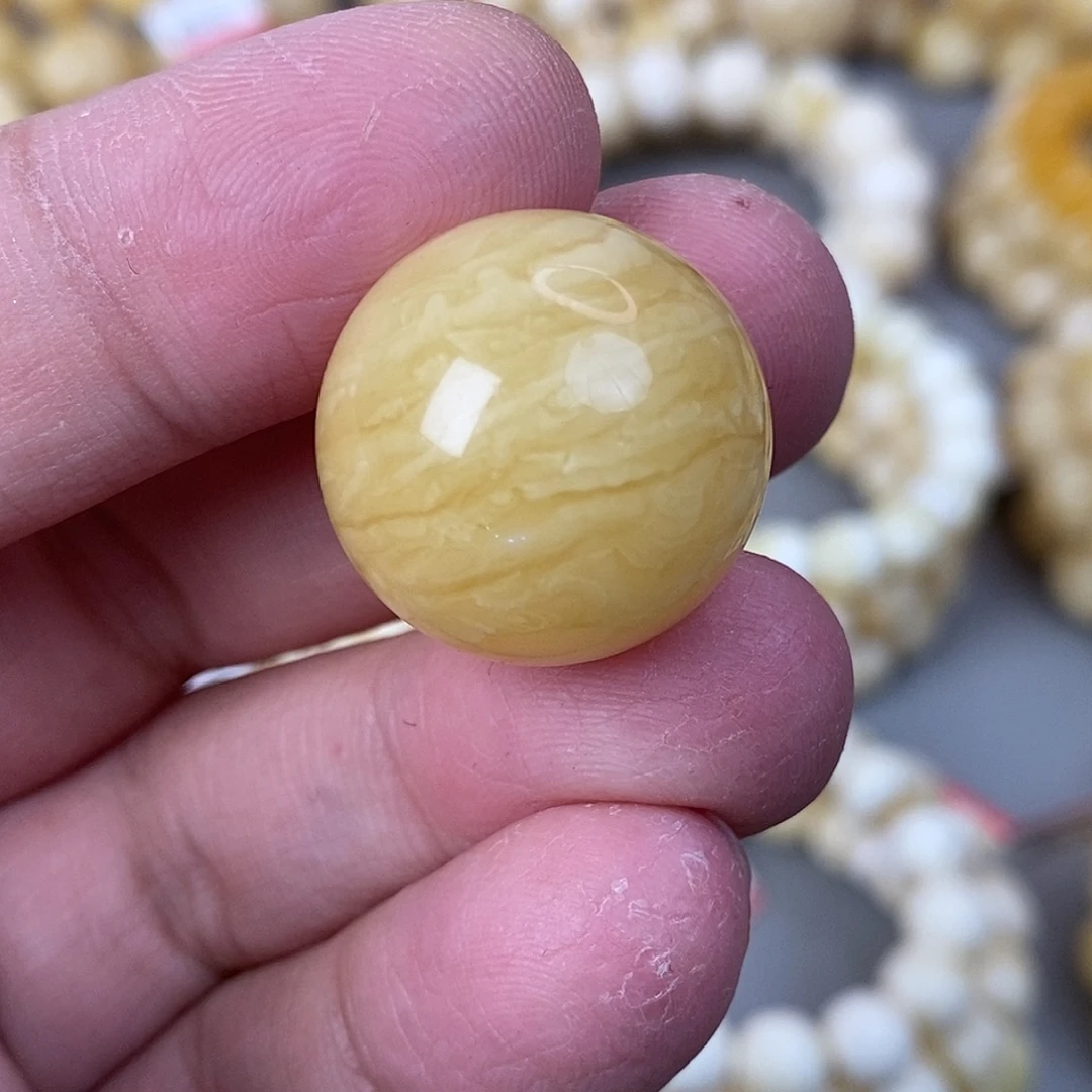 蜜蜡未镶嵌珠宝奇石6.1g  22.2mm