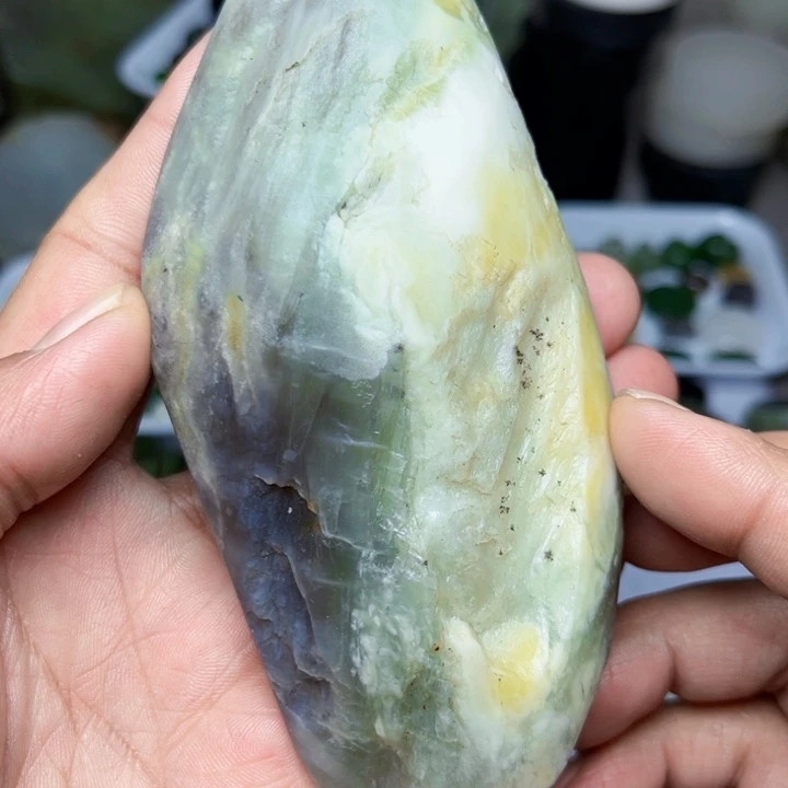 未镶嵌和田玉珠宝半成品