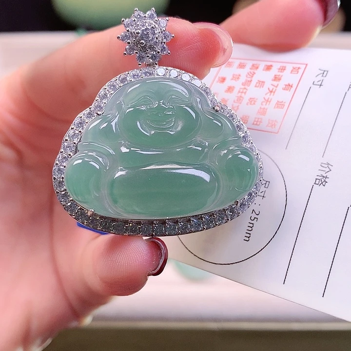 翡翠颈饰银S925镶嵌翡翠