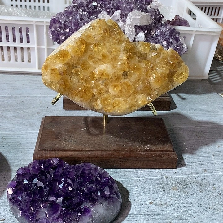 未镶嵌珠宝半成品水晶