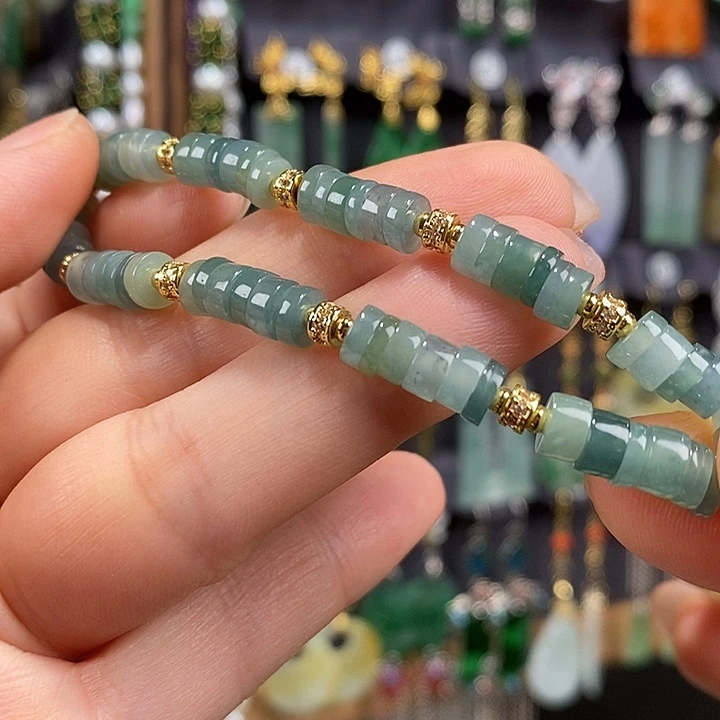 翡翠未镶嵌耳饰翡翠