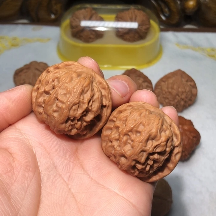 文玩核桃37尺野狼