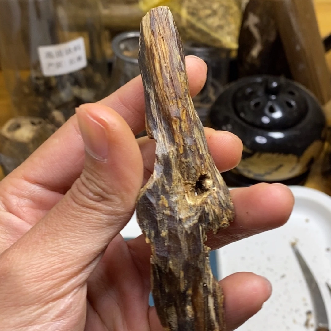 ****)沉香高油香薰陆河11克