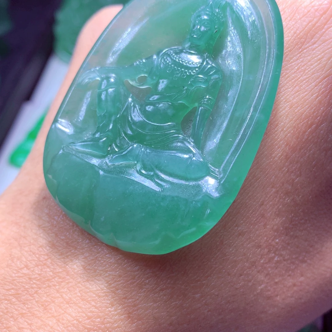 定制翡翠未镶嵌天然翡翠A货毛货挂件